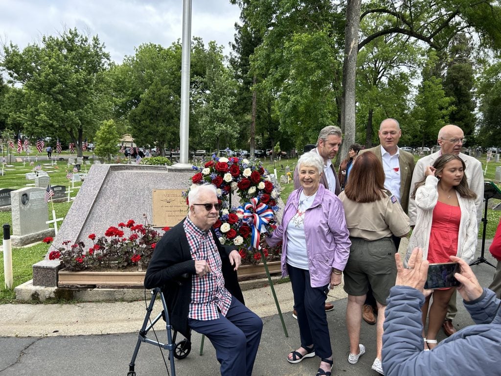 McWilliams family donated wreath for Rotary club